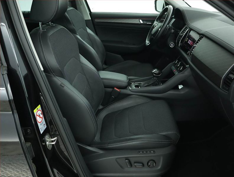 Škoda Kodiaq (2023) Style 1.5 TSI - fotka 9 z 18
