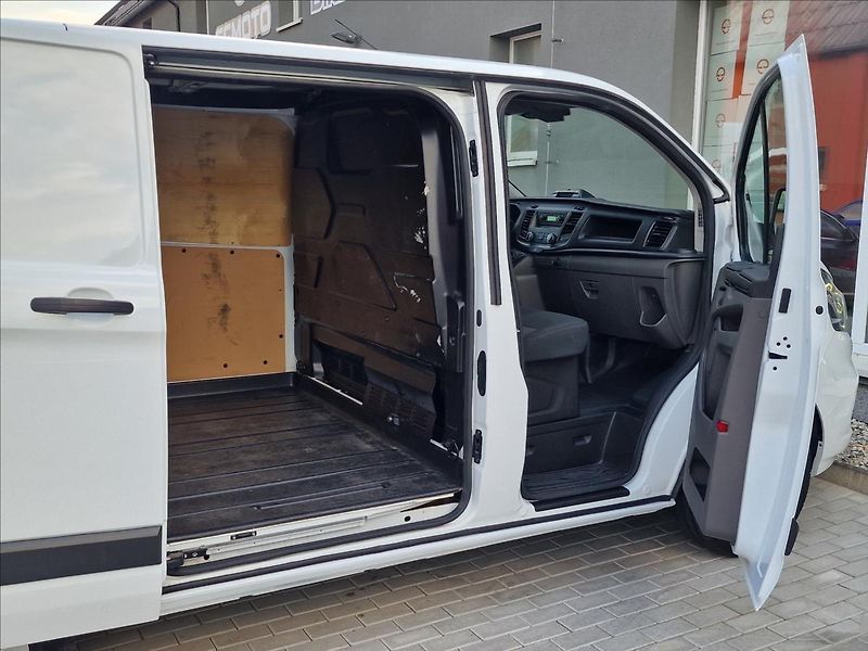 Ford Transit Custom 2.0TDCi Trend L1,ČR,1.Majitel - fotka 15 z 46