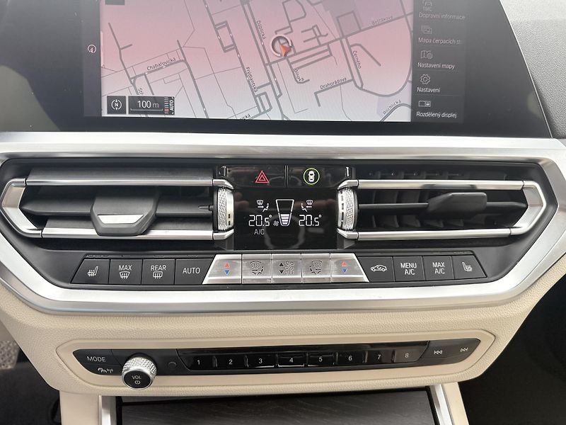 BMW Řada 3 320D  - fotka 16 z 43