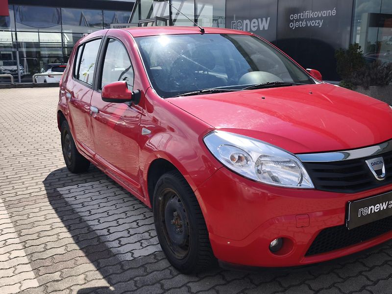 Dacia Sandero 2009 1.4 MPI 55kW - fotka 13 z 26
