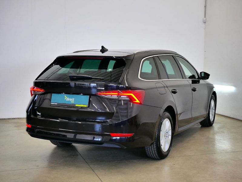 Škoda Octavia - fotka 2 z 27