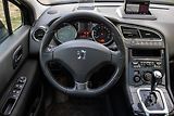Peugeot 5008 - náhled 9