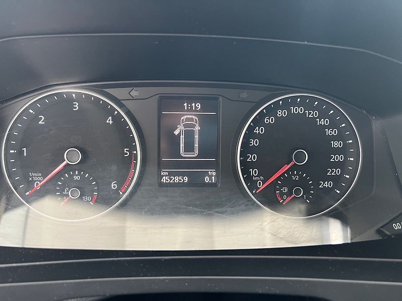 Volkswagen Transporter 2,0TDI 75kW - fotka 10 z 12