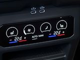 BMW Řada 5 (2025) 550e xDrive Touring M Sport - náhled 20