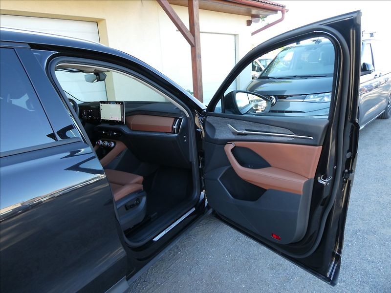 Škoda Kodiaq 2,0 TDI 142kW Excl. Selection - fotka 22 z 47