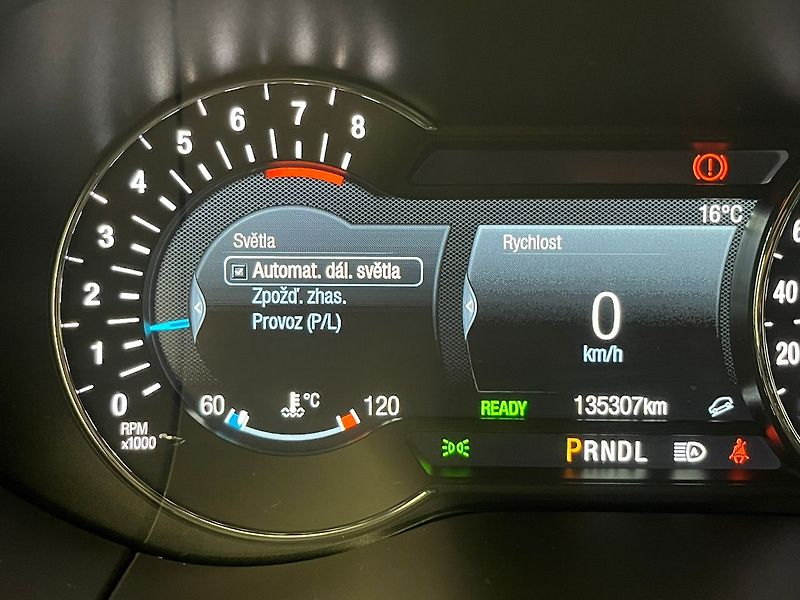 Ford S-MAX 2,5 HEV Titanium 7míst - fotka 56 z 70