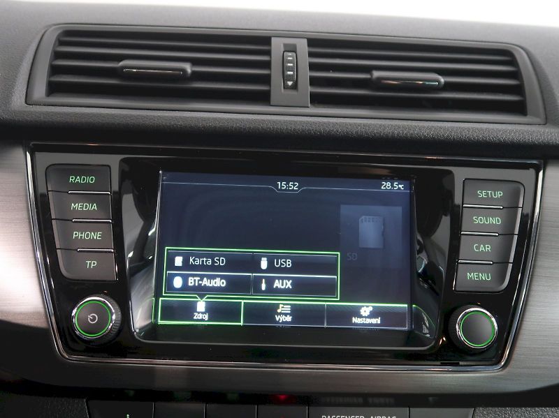 Škoda Fabia (2016) STYLE 1.2TSI 81KW DSG - fotka 22 z 37