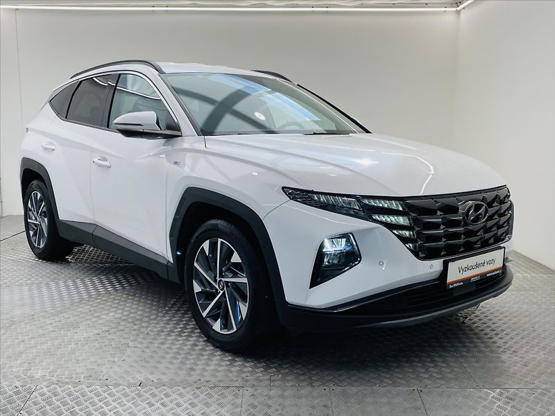 Hyundai Tucson 1,6 T-GDi MHEV 132kW 4x4 - fotka 27 z 28
