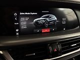 Alfa Romeo Stelvio VELOCE 154kW Q4 PANO H&K R21 - náhled 25