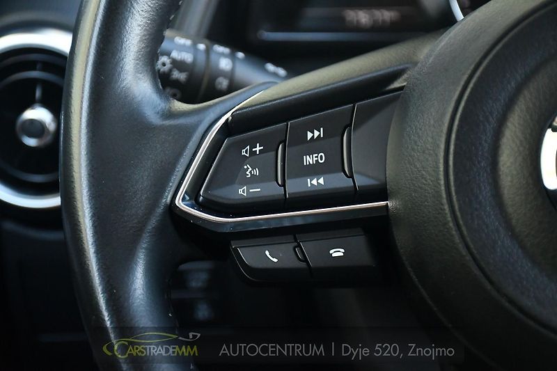 Mazda CX-3 2.0 G120 TAKUMI HUD - fotka 28 z 54