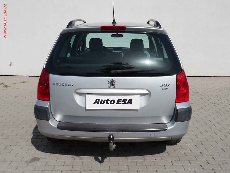 Peugeot 307 (2006) 1.6 HDI, AC, tažné - fotka 5 z 16