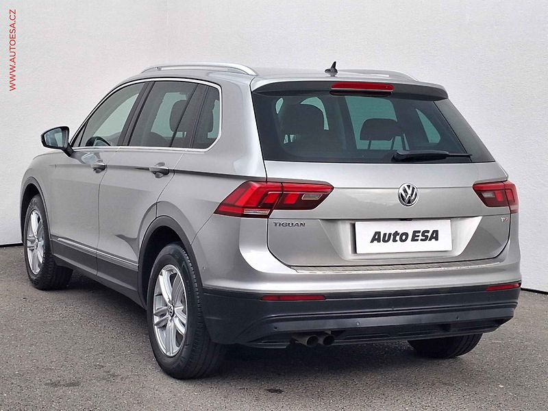 Volkswagen Tiguan (2016) 1.4 TSI, 1.maj,ČR, LED, masáž - fotka 6 z 17