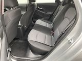 Hyundai i30 (2019) 1.4 CVVT, ČR, AC, park.asist - náhled 10