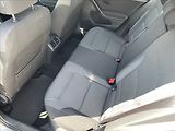 Volkswagen Golf 1,2 TSI 77KW DSG,ČR.1.MAJ. - náhled 17