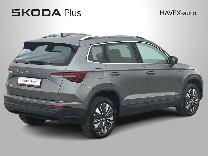 Škoda Karoq (2024) 2.0 TDI Selection Drive - fotka 2 z 34