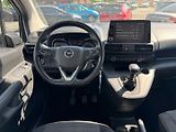 Opel Combo (2021) 1,2i 81 KW 7Míst L2 - náhled 17