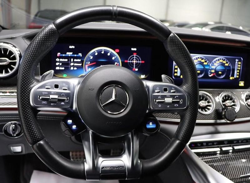 Mercedes-Benz AMG GT 63 S 4M HuD Pano. 360k Matrix - fotka 21 z 28