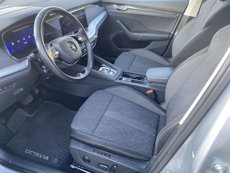 Škoda Octavia (2022) Combi 2.0 TDI DSG Style - fotka 8 z 35