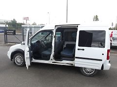 Ford Tourneo Connect 1,8TDCi L1H2 ČR NAJ.179000km ! - fotografie inzerátu