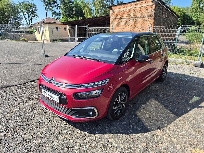Citroën C4 Picasso 1.2 96kW Manuál, SHINE výbava - fotka 3 z 26