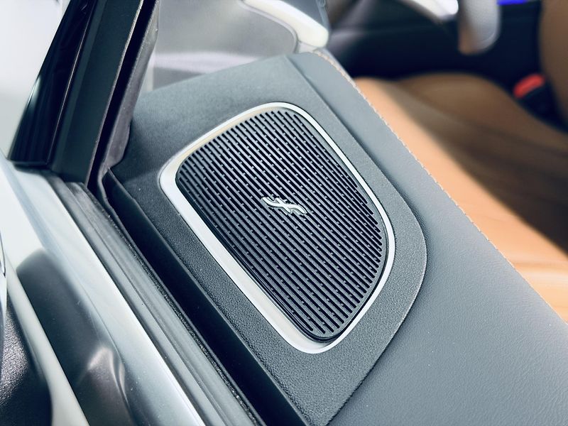 Mercedes-Benz CLE (2024) 300*AMG*4M*ZÁRUKA*CABRIO - fotka 17 z 41
