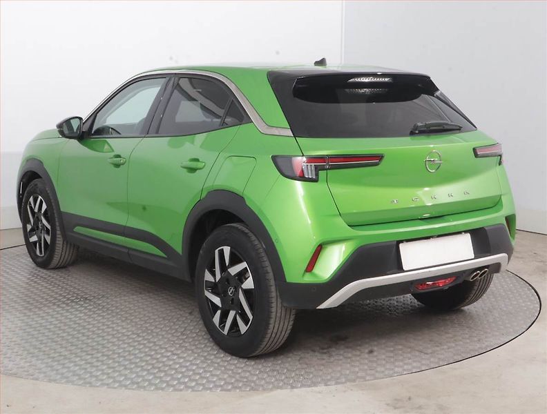 Opel Mokka (2022) Elegance 1.2 Turbo, Automat - fotka 4 z 16