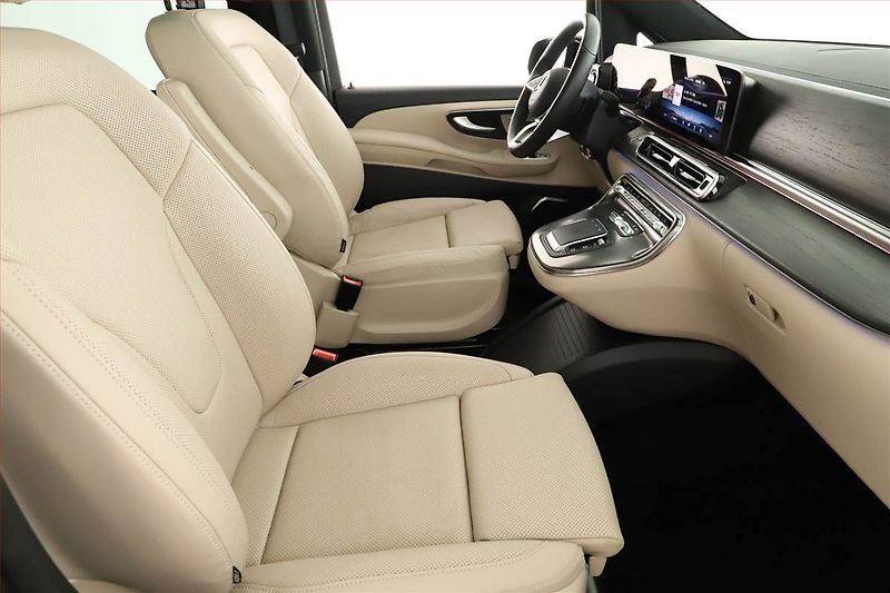Mercedes-Benz Třídy V (2024) 300 d 4MATIC, DPH - fotka 7 z 21