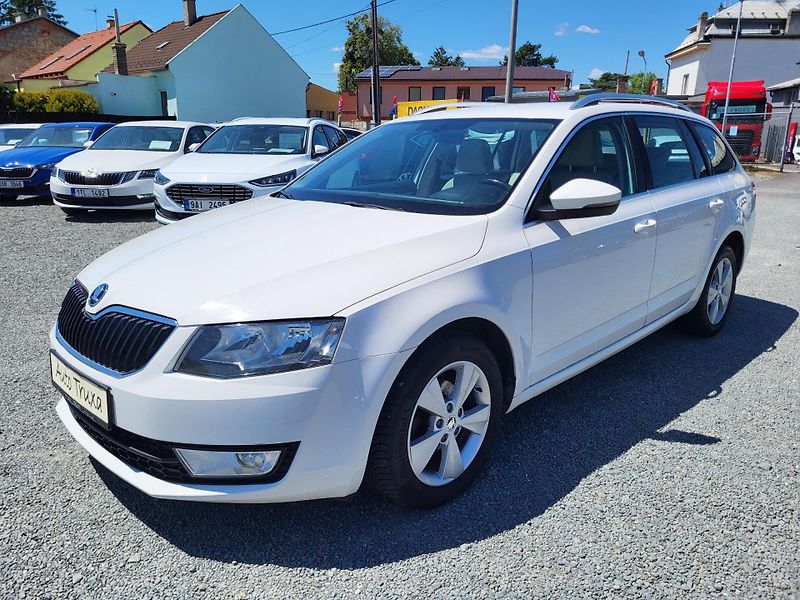 Škoda Octavia III combi 1.6 TDi 81kW STYLE - fotka 1 z 42