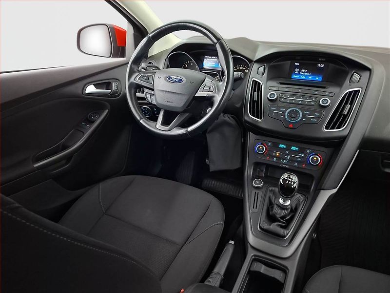 Ford Focus (2016) 1.5 TDCi, ČR,1.maj, Tempomat - fotka 7 z 17