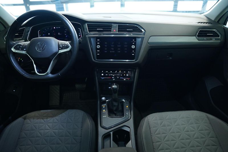 Volkswagen Tiguan - fotka 5 z 31