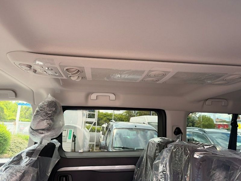 Fiat Scudo Ulysse Icon 2.2 MTJ 180k 8AT L - fotka 18 z 20