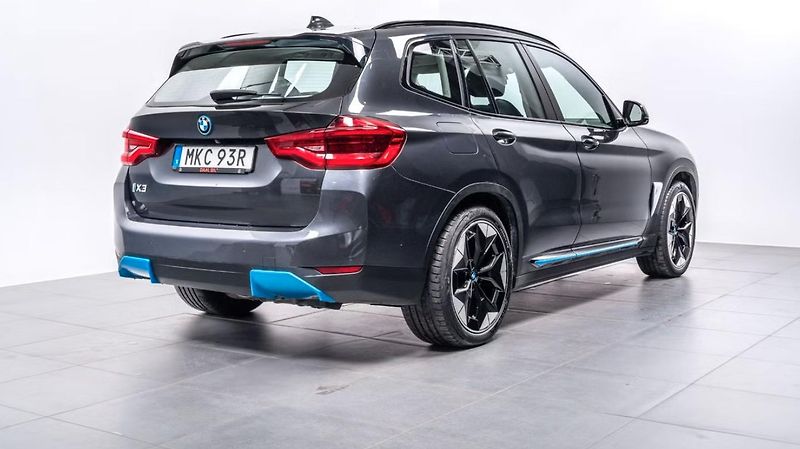 BMW iX3 SoH 96% HuD 360k Tažné Pano. - fotka 5 z 27