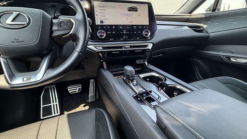 Lexus RX 500h 500H 2,4 HEV F SPORT - fotka 15 z 29