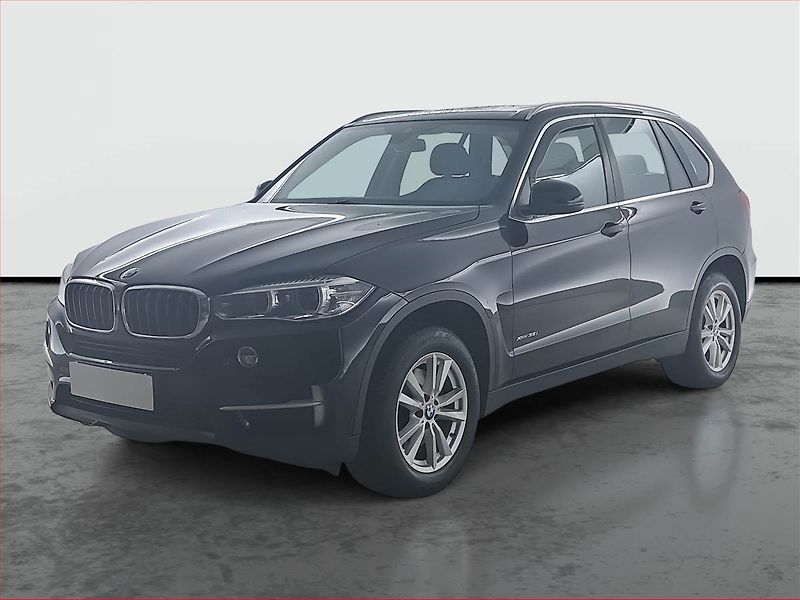 BMW X5 (2017) xLine xDrive35i - fotka 2 z 25