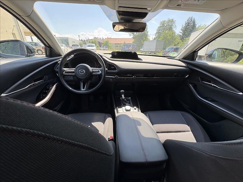 Mazda CX-30 2,0 110 kW Led,ACC,Záruka 6/29 - fotka 11 z 38