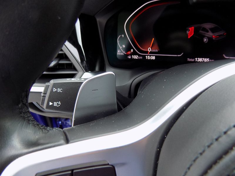 BMW Řada 3 (2020) 320d/xDrive/M-Sport/Full-LED/ - fotka 25 z 47