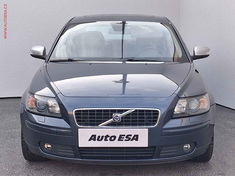 Volvo S40 (2007) 2.5 T5, 1.maj, Bixen, navi - fotka 2 z 17