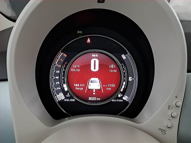 Fiat 500 (2024) 1.0 mild-hybrid, ČR,1.maj - fotka 11 z 15