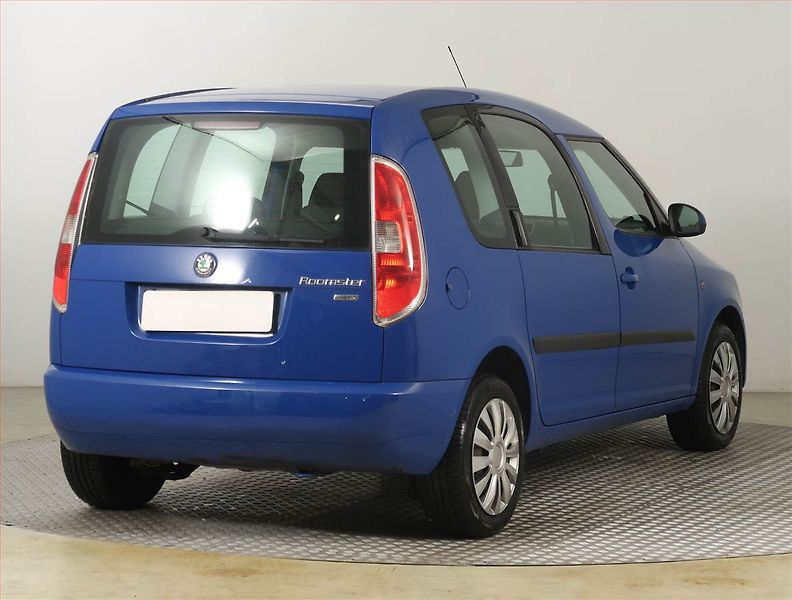 Škoda Roomster (2006) Comfort 1.4 16V, jezdí skvěle - fotka 5 z 17