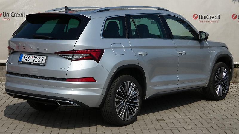 Škoda Kodiaq 2.0 TDI 147 kW L&K 4x4 DSG - fotka 3 z 27