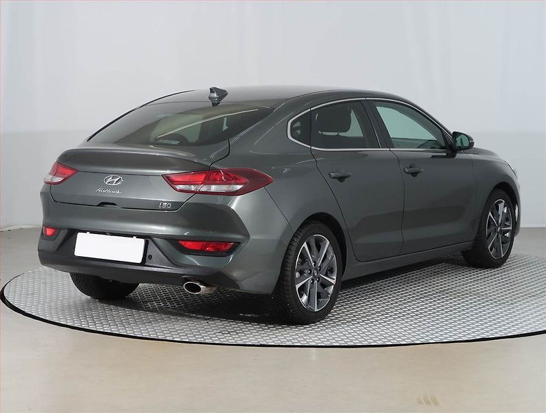 Hyundai i30 (2021) 1.0 T-GDI, Serv.kniha, Navi - fotka 5 z 16