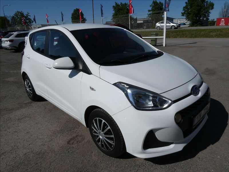 Hyundai i10 1,0 i Family, 2 x kola,klima - fotka 1 z 39