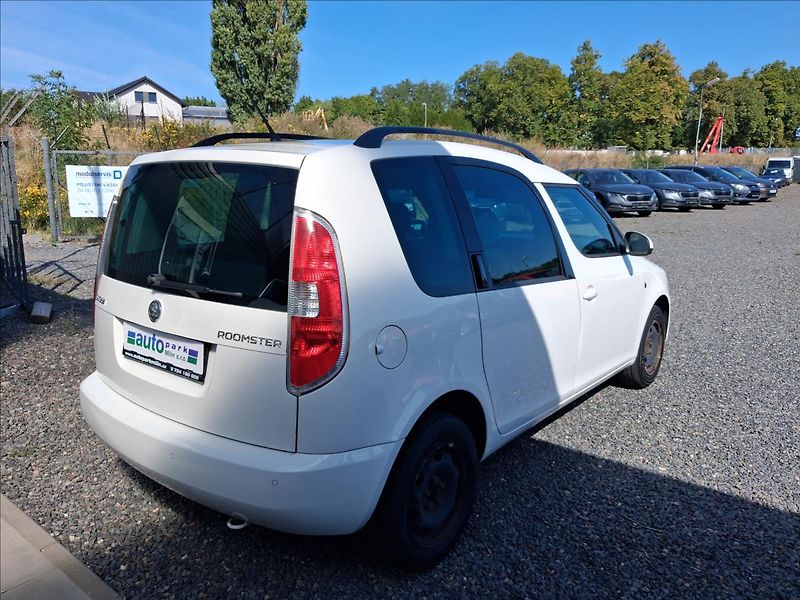 Škoda Roomster 1,2 - fotka 7 z 14