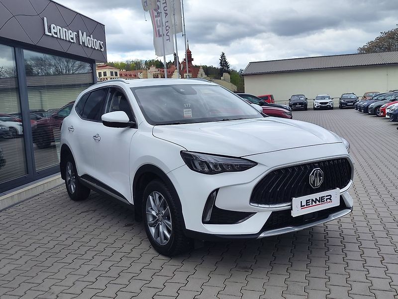 MG HS 1.5 TGi/119kW Essential - fotka 3 z 36