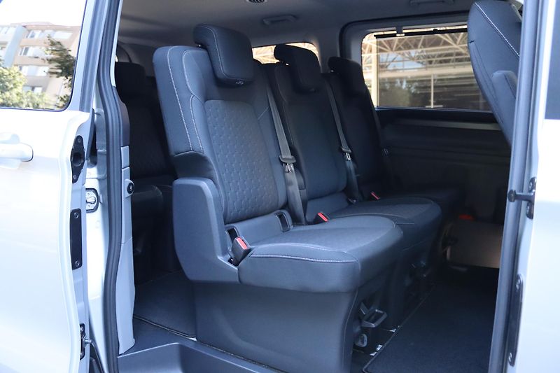 Ford Tourneo Custom Ford Tourneo Custom titaniumL2 - fotka 46 z 55
