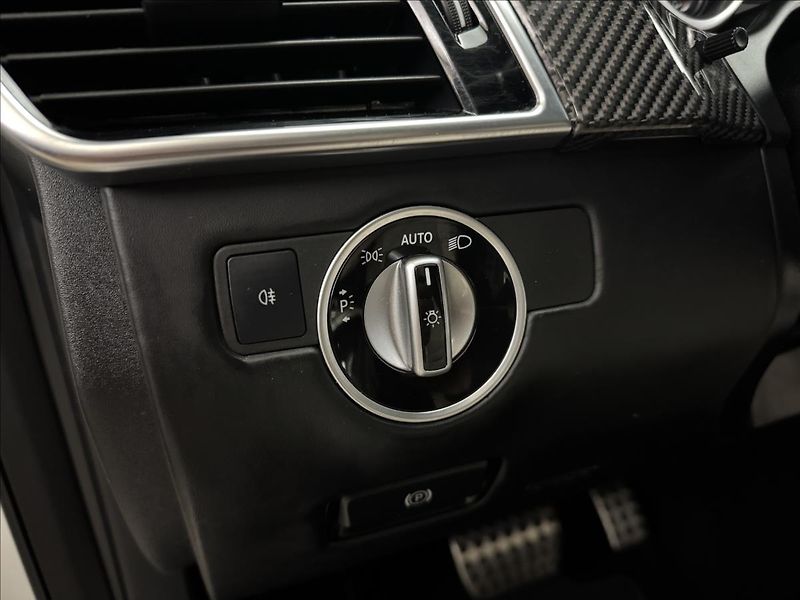 Mercedes-Benz GLS 5,5 63AMG DESIGNO NZTOP PANO - fotka 8 z 61