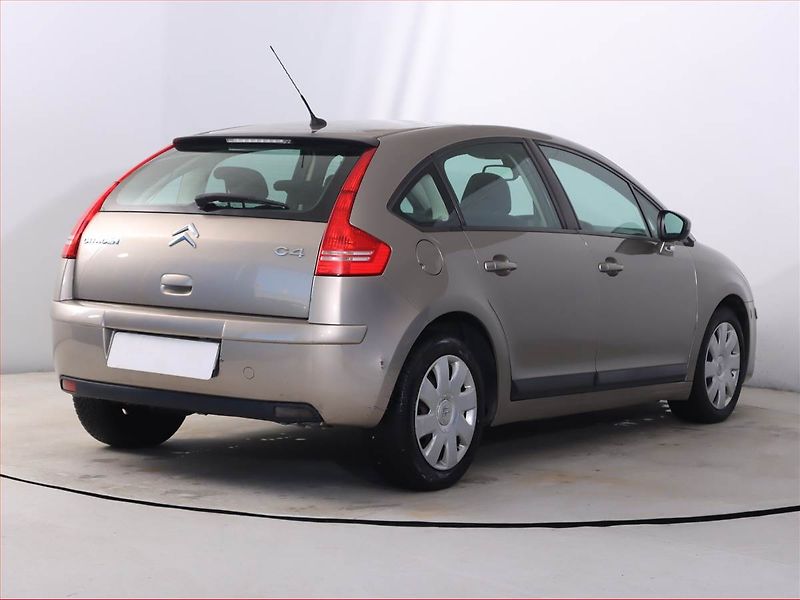 Citroën C4 (2010) 1.4 16V, Serv.kniha, po STK - fotka 5 z 14
