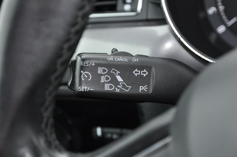 Škoda Superb II 2.0TDi  Dovoz CH  - fotka 12 z 17