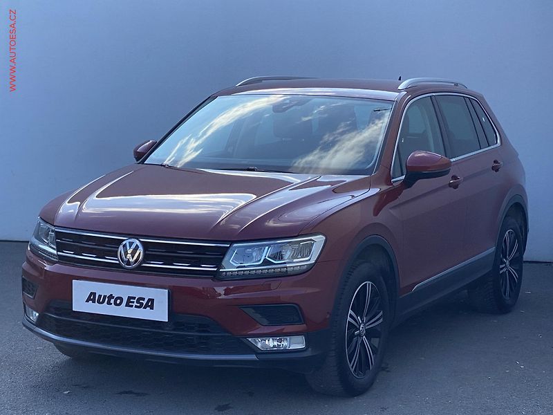 Volkswagen Tiguan (2017) 2.0 TSi 4x4, Comfortline - fotka 3 z 20