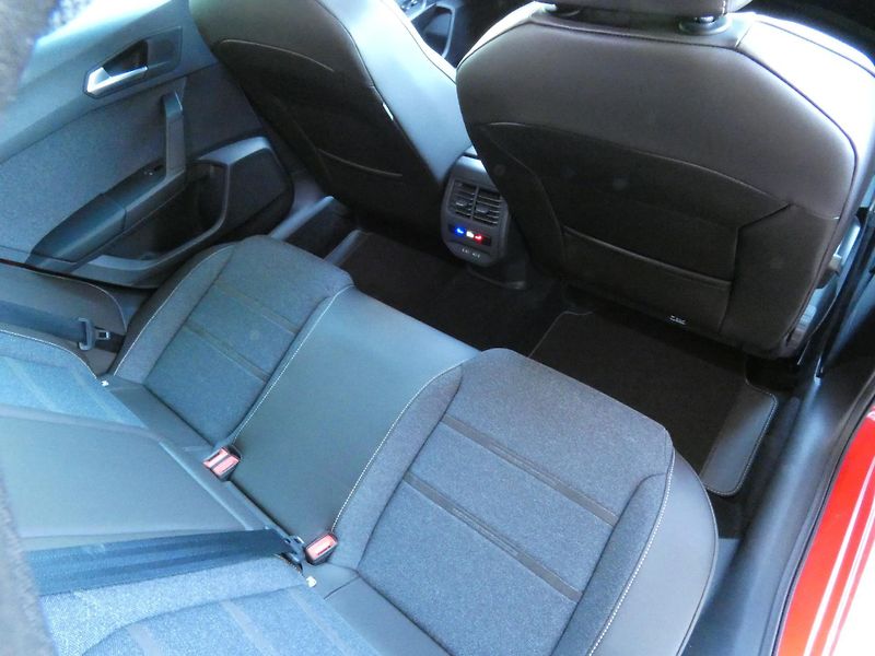 Seat Leon (2022) Combi Xellence 1,5 TSI 110KW - fotka 26 z 30